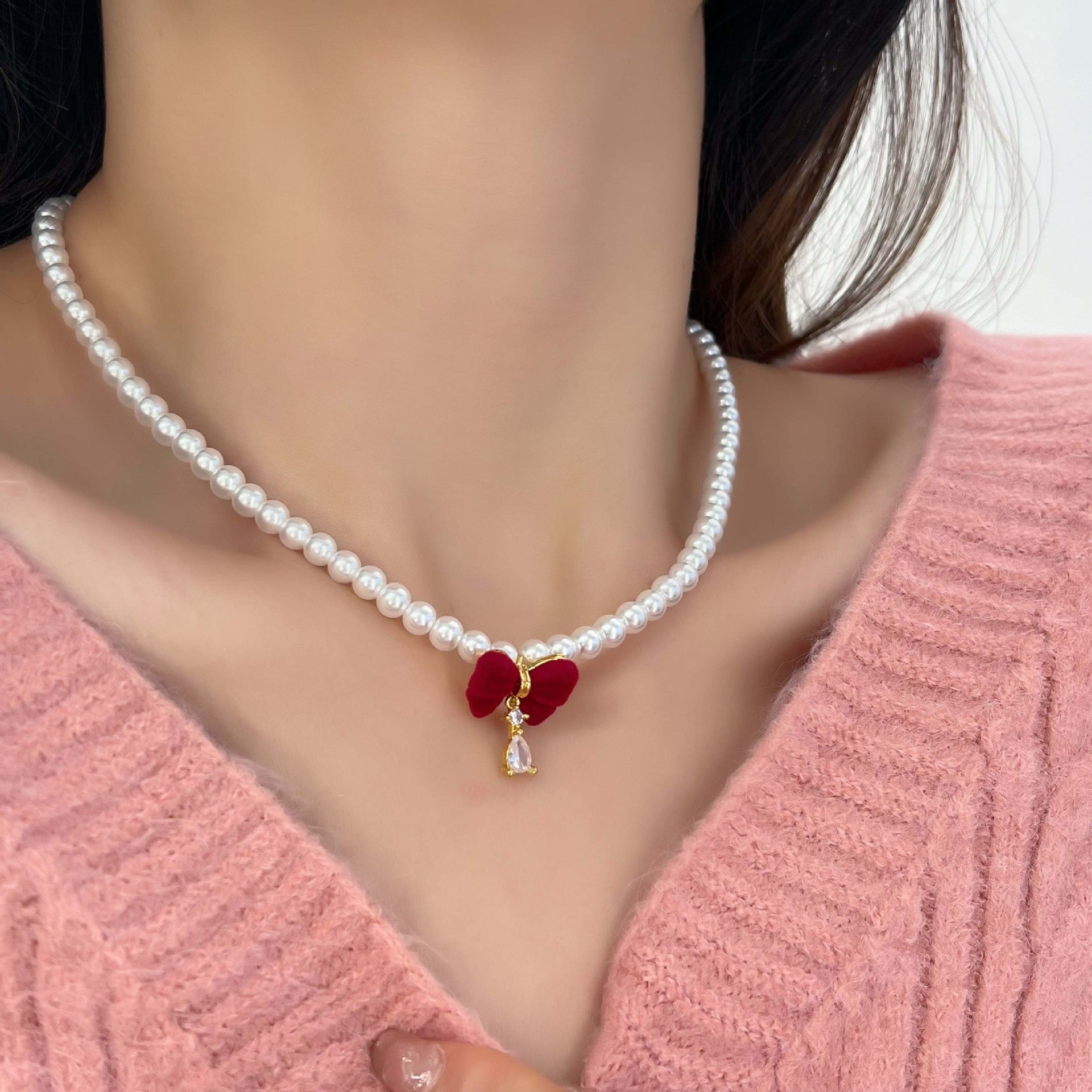 Red Bow Pearl Beaded Choker Necklace 