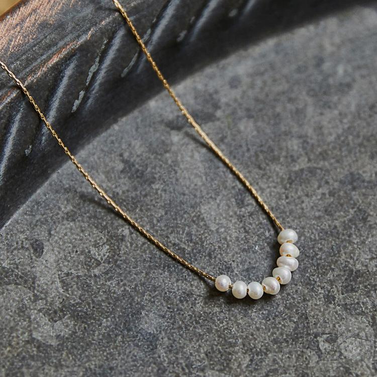 Elegant Tiny Freshwater Pearl Choker Chain Necklace