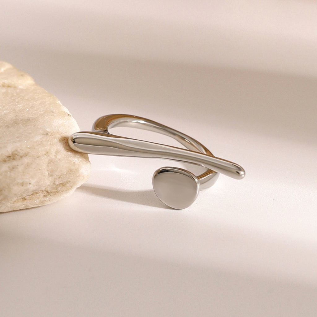 Versatile Irregular Geometry Titanium Ring