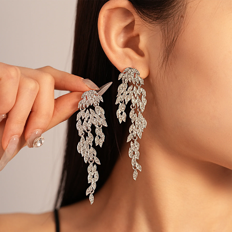 Trendy Marquise Leaf Drop Tassel Earrings