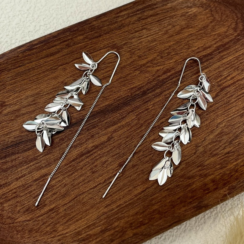 Vintage Gold Leaf Threader Earrings