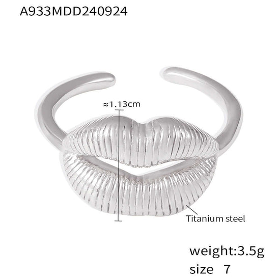 Quirky Kissing Lip Ring Stackable