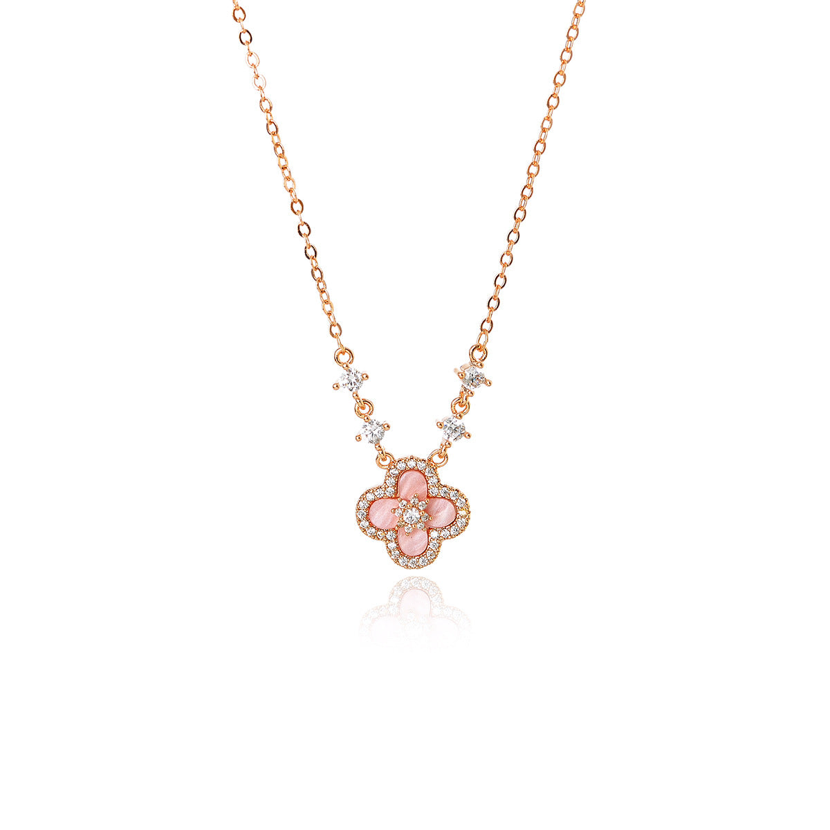 Conch Shell Clover Necklace