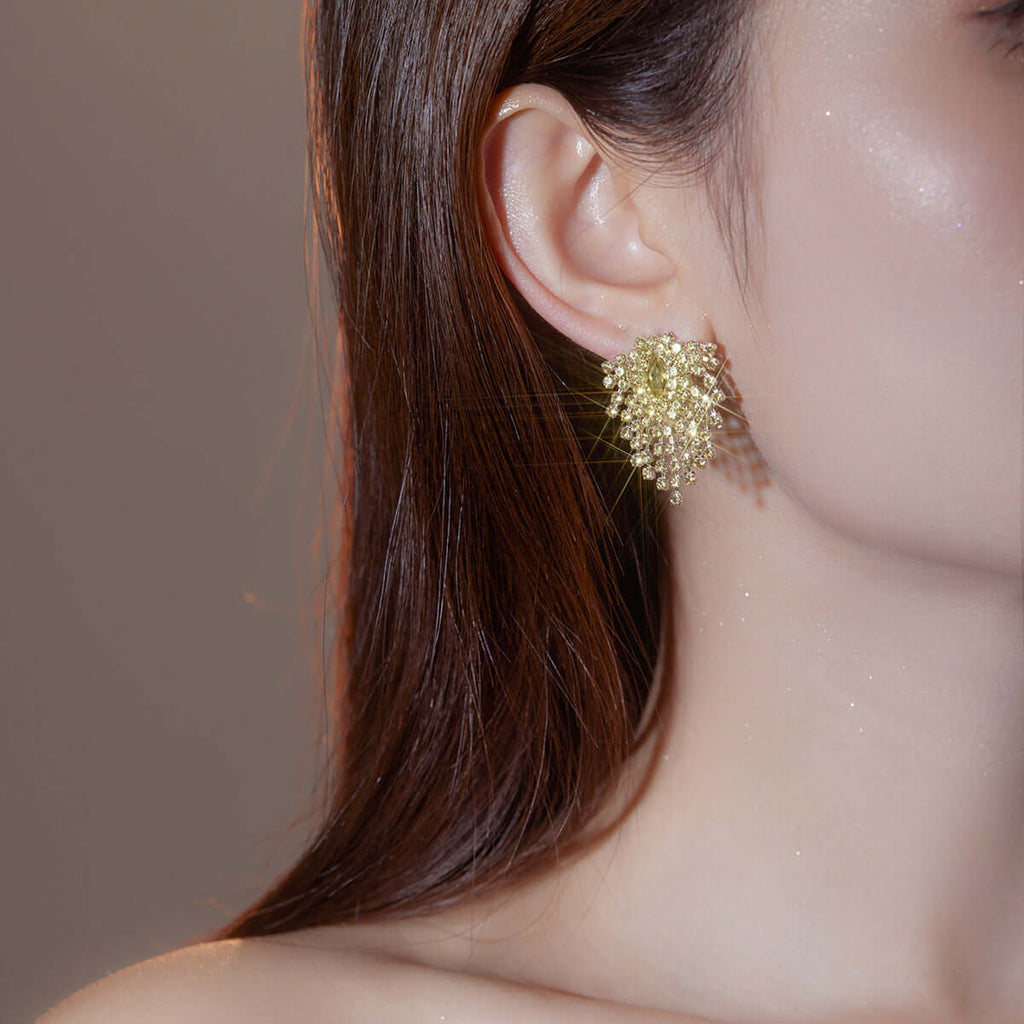 Sparkly Color Rhinestone Earring Stud