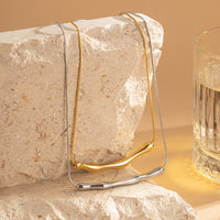 Irregular Curved Bar Versatile Herringbone Chain Necklace