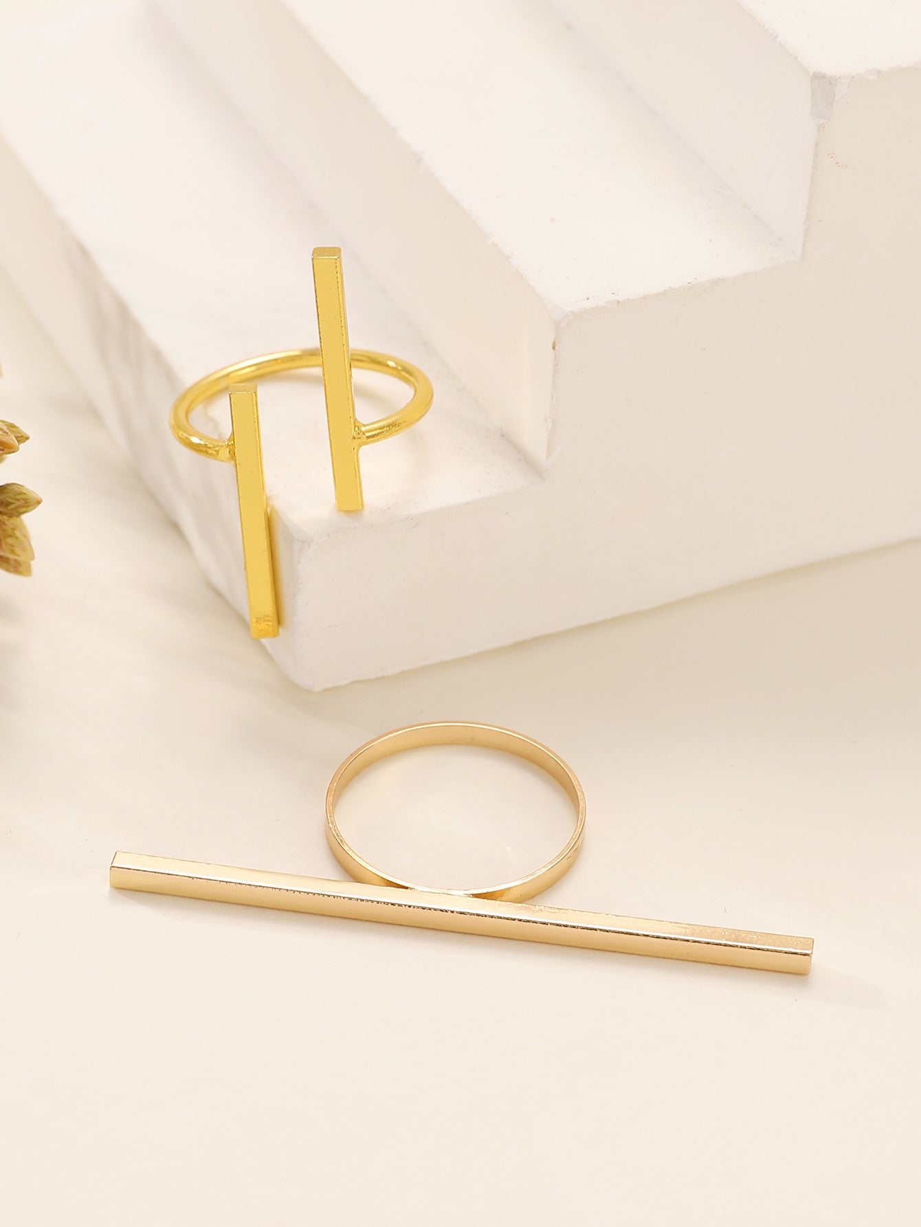 Chunky Vertical Bar Statement Ring