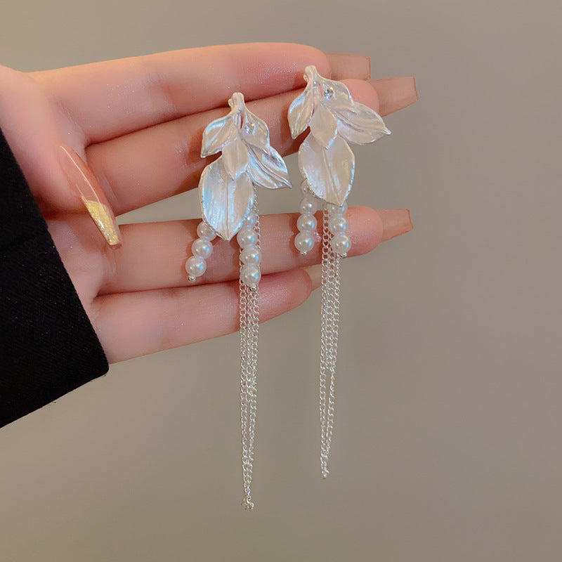 Ivory Pearl Leaf Link Chain Drop Earring