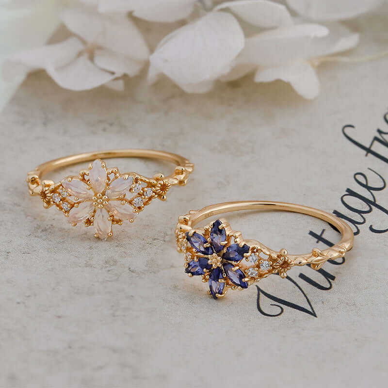 Romantic Flower Moonstone Ring Gold