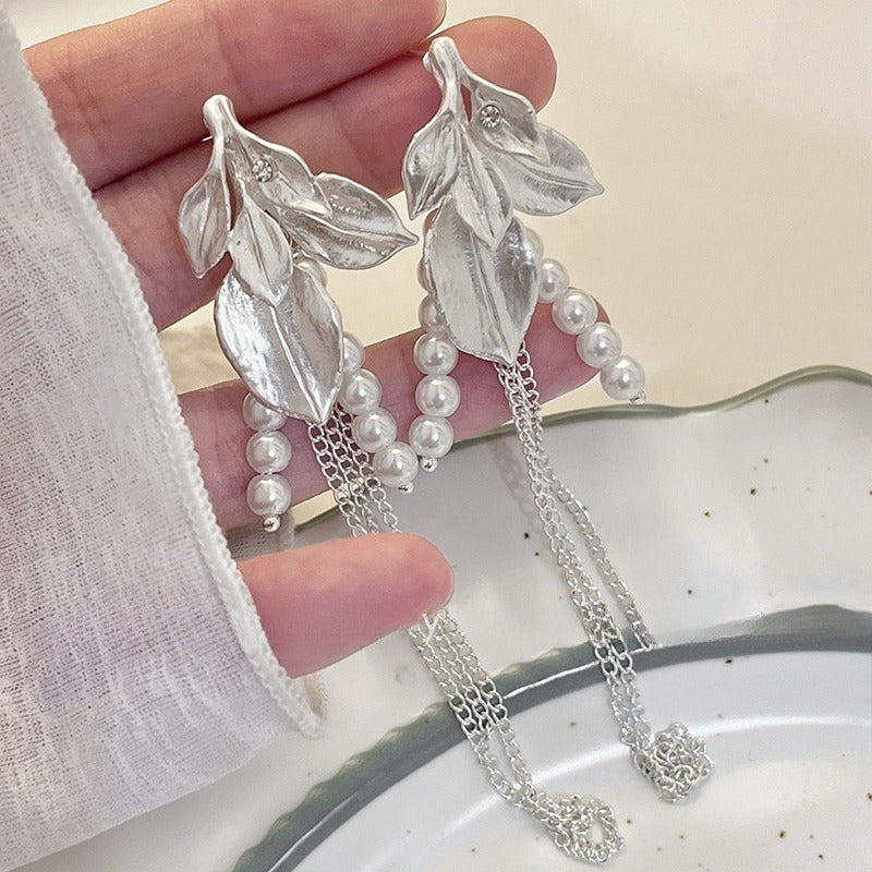 Ivory Pearl Leaf Link Chain Drop Earring