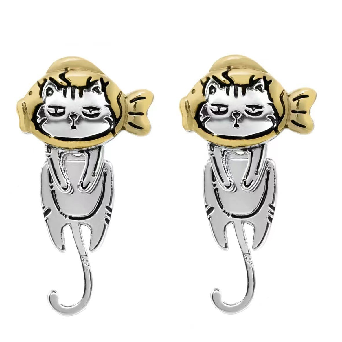 Lazy Cat Holding Star Ear Clip Ear Cuff