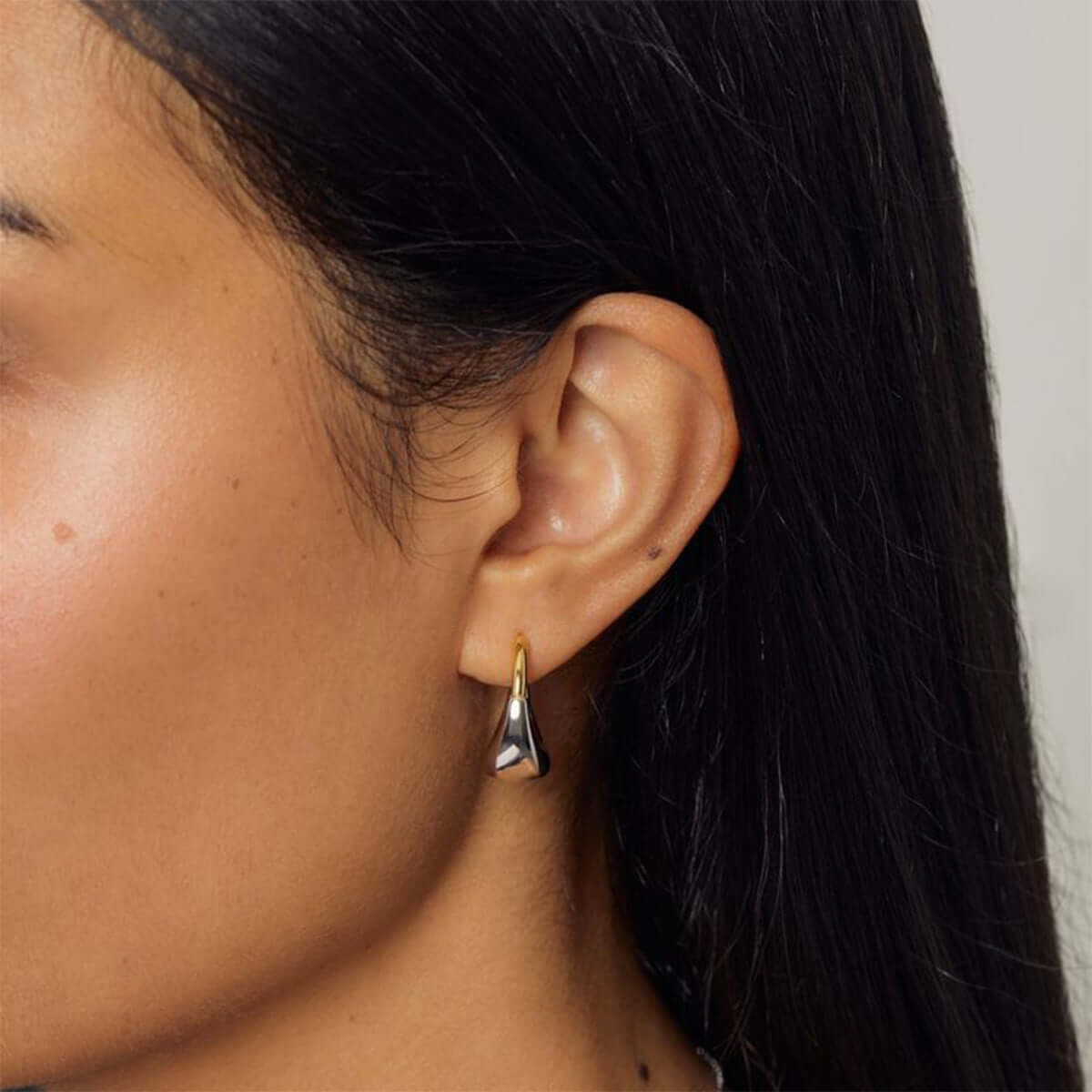 Minimal Triple Claw Ring