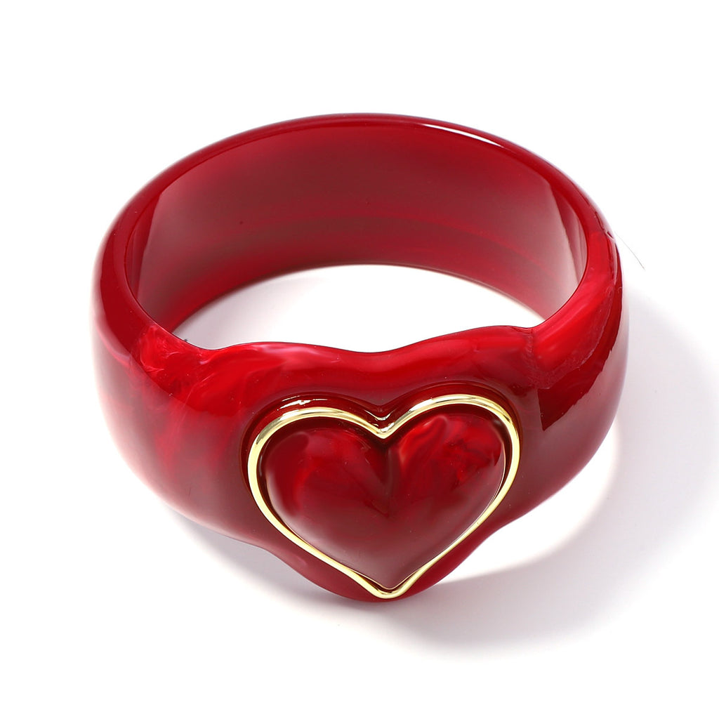 Sweetheart Chunky Resin Heart Bangle