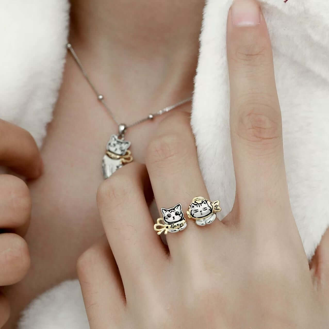 Fish Cat with Scarf Index Open Ring