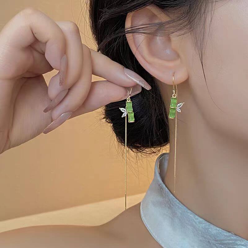 Green Bamboo Long Threader Earrings | S1941