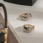 Minimal Triple Claw Ring