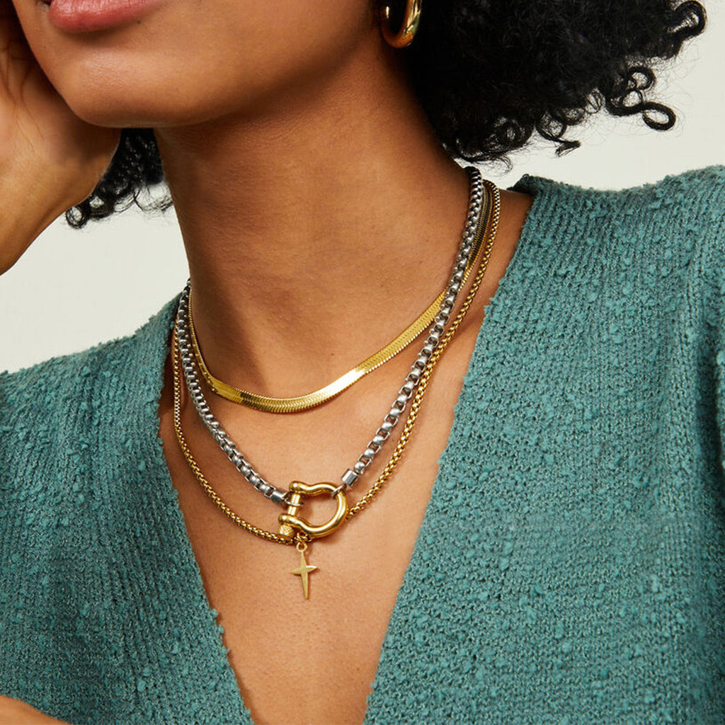 Two Tones Buckle Box Chain Necklace