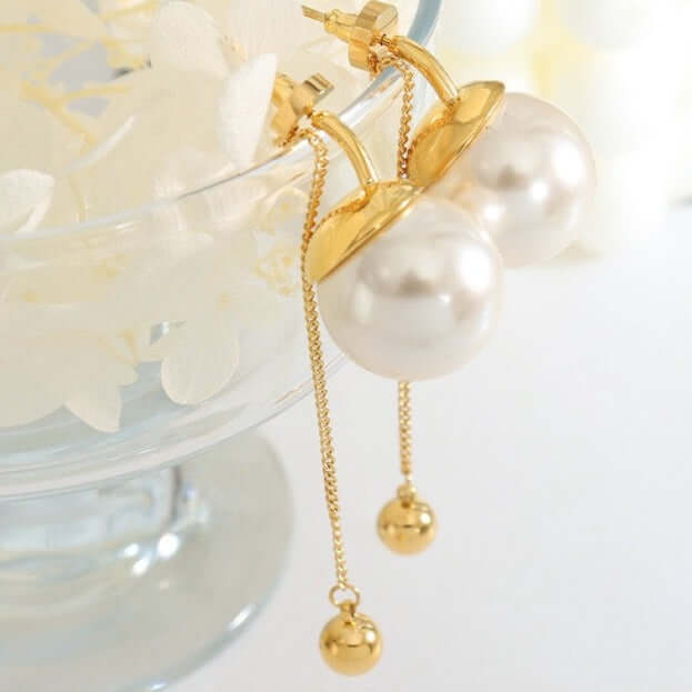 Pearl Dangle Earrings 