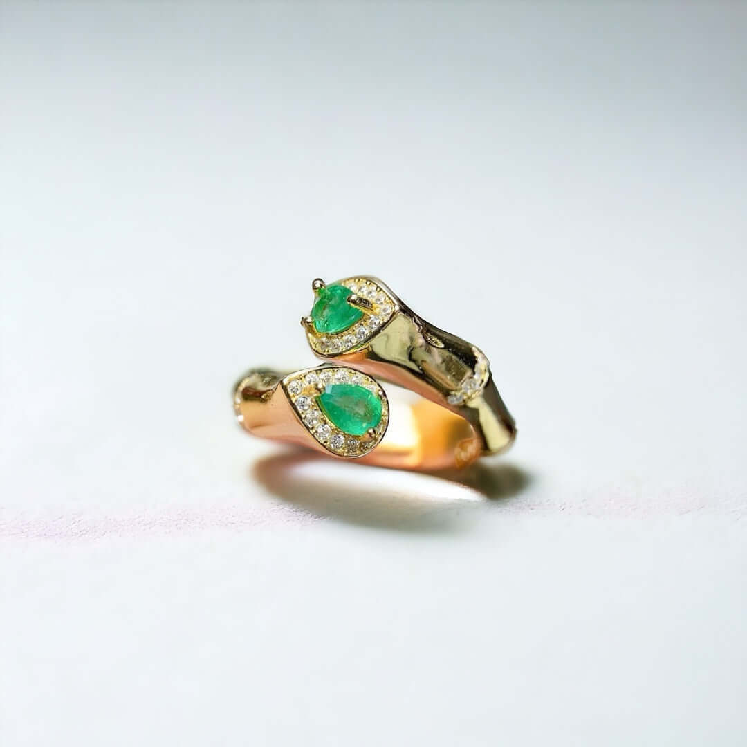 18K Gold Statement Snake Emerald Ring
