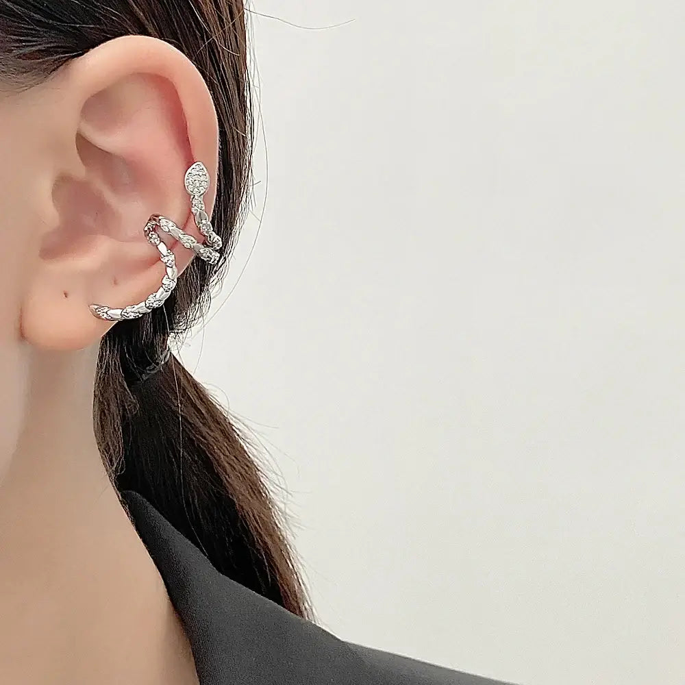 Stylish Silver Snake Ear Cuff 