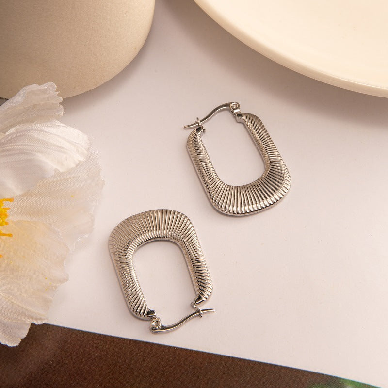 18K Gold Plated Hollow Textured U Hoop Earrings