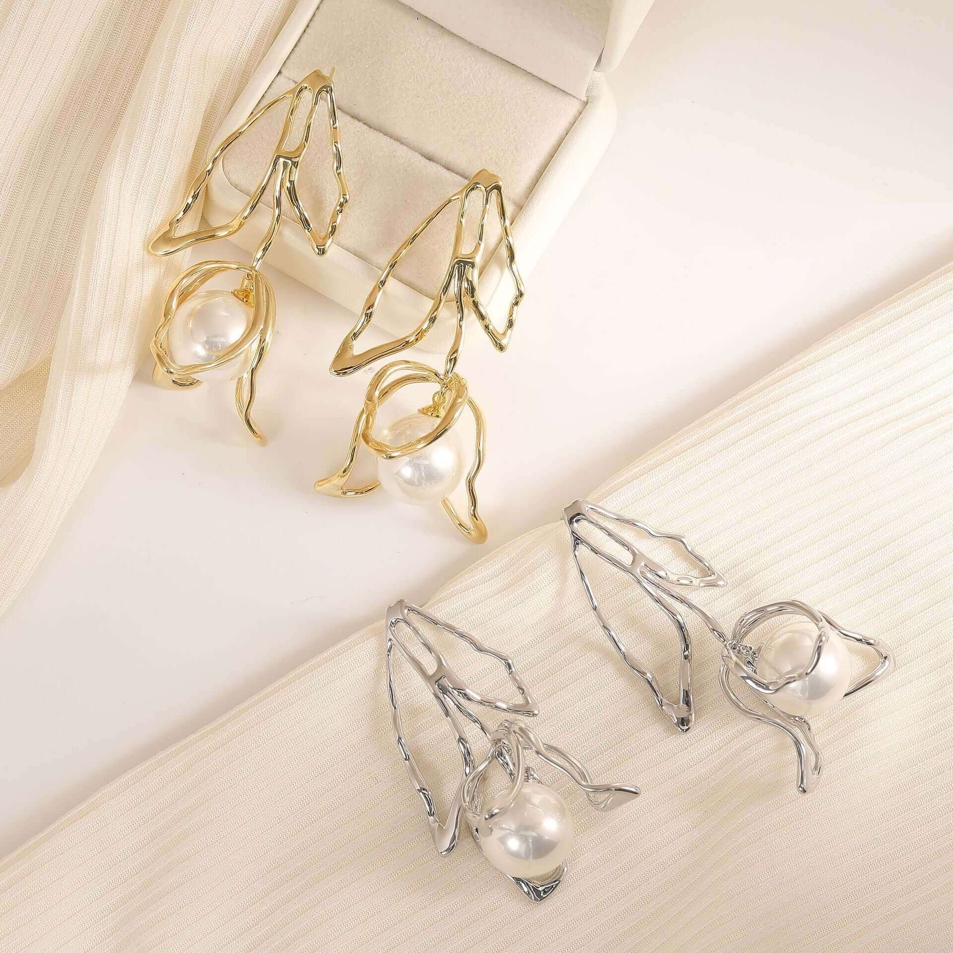 Silver Gold Flower Pearl Earrings