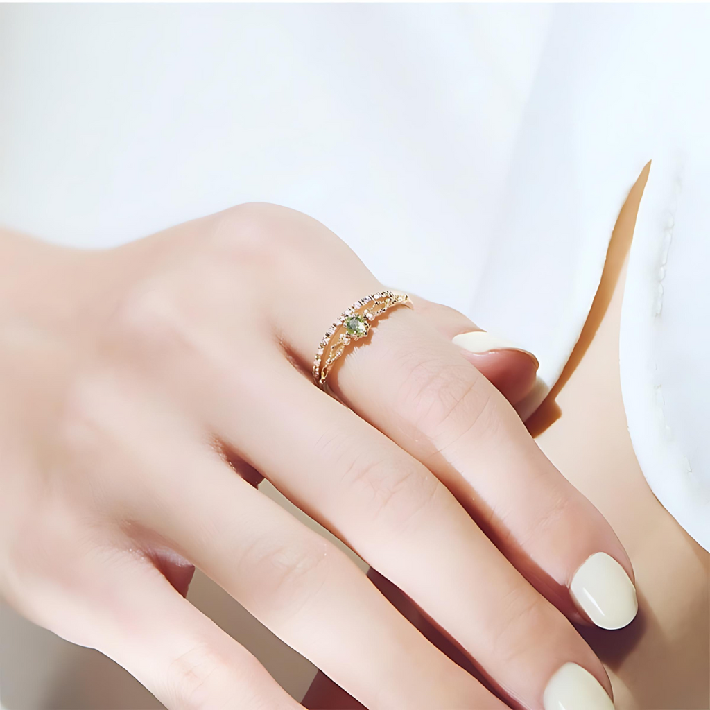 14K Gold Labradorite Peridot August Birthstone Ring