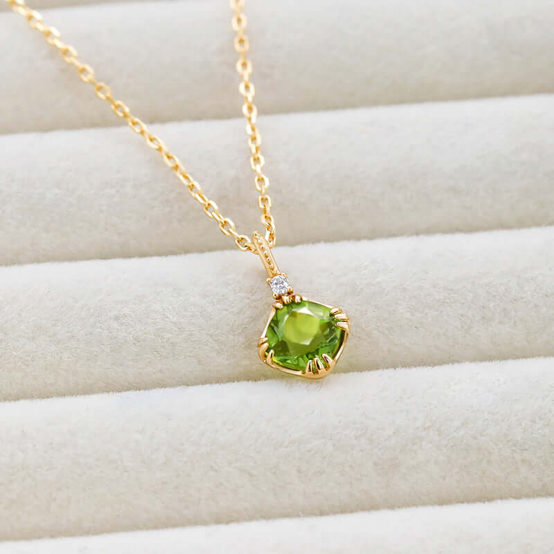 Leo Peridot Pendant Necklace Gift 