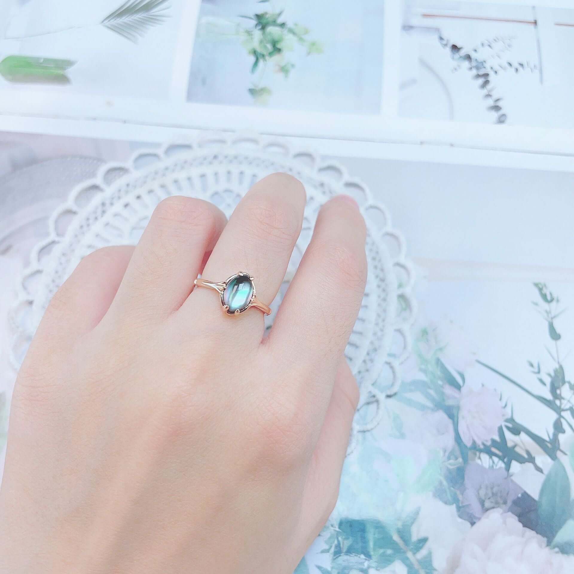 Mystery Black Shell Clear Quartz Gemstone Rings