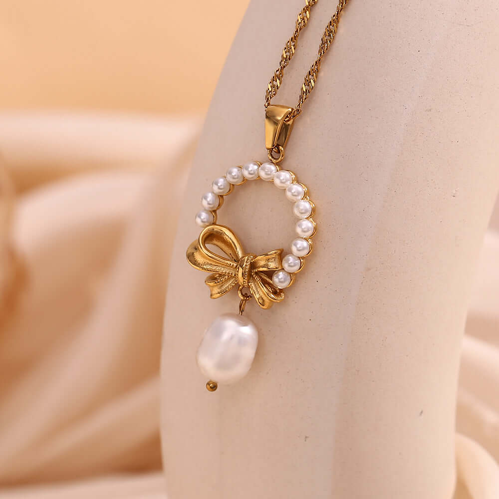 Feminine Pearl Bow Pendant Necklace