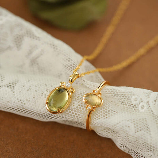 Green Fluorite Gemstone Earrings and Necklace