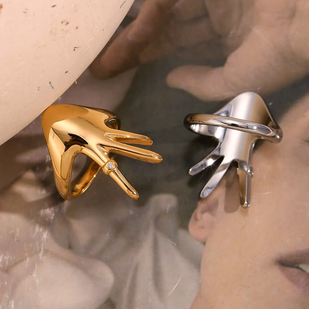 Creative Hand Ring | R5045