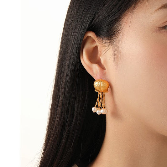 Vintage Flower Pearl Earrings