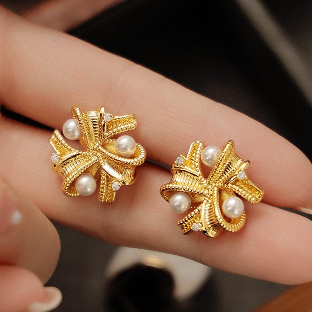 Vintage Metallic Pearl Stud Earrings