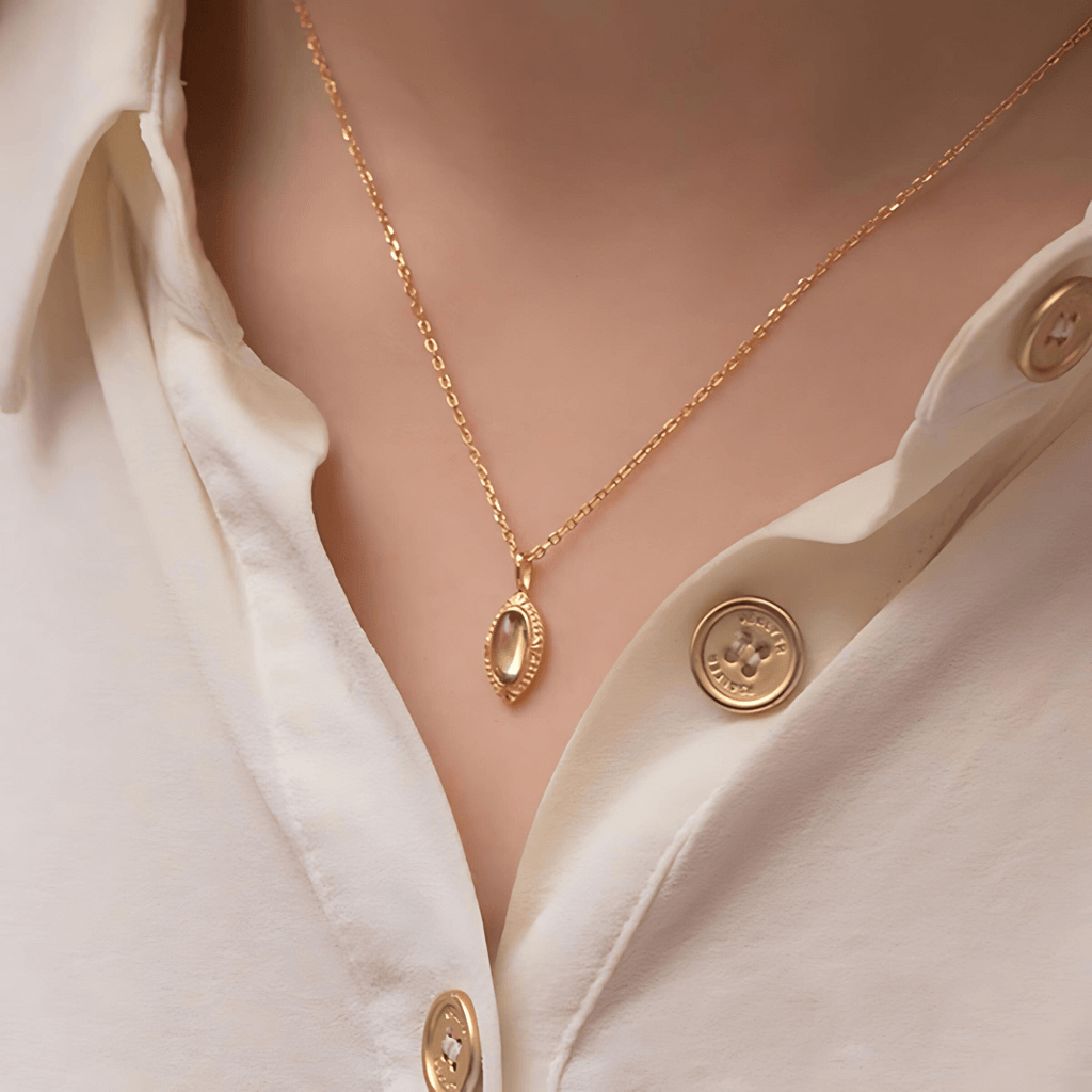 Vintage Peridot Green Gem Necklace