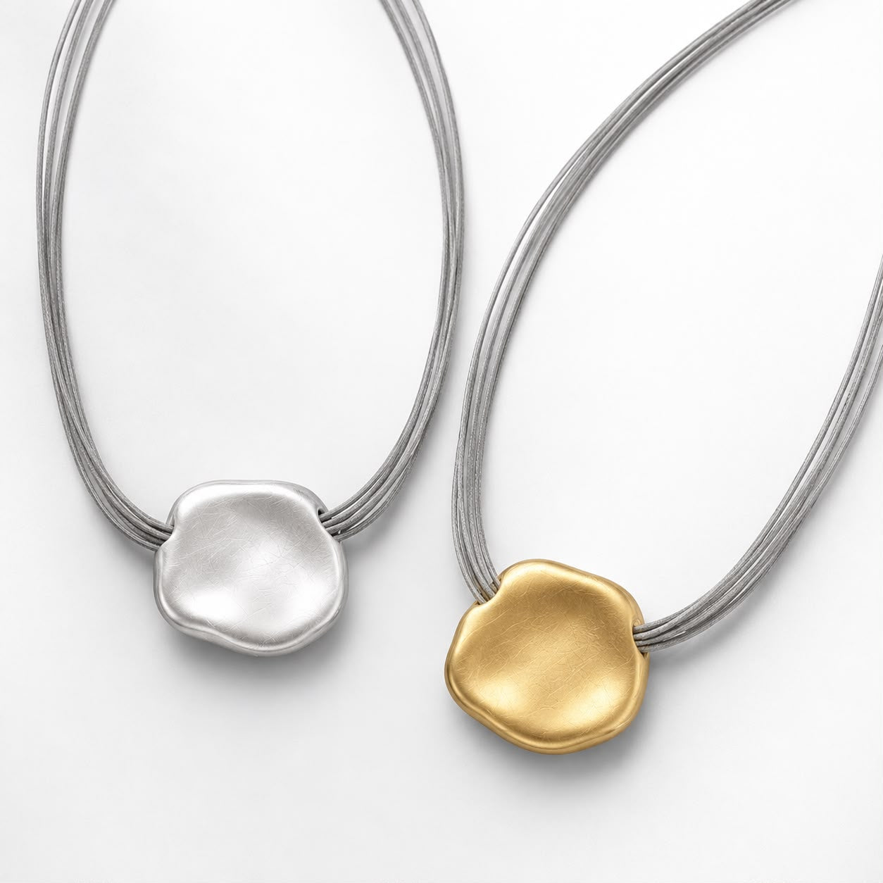 Modern Muse Irregular Pendant Magnetic Necklace