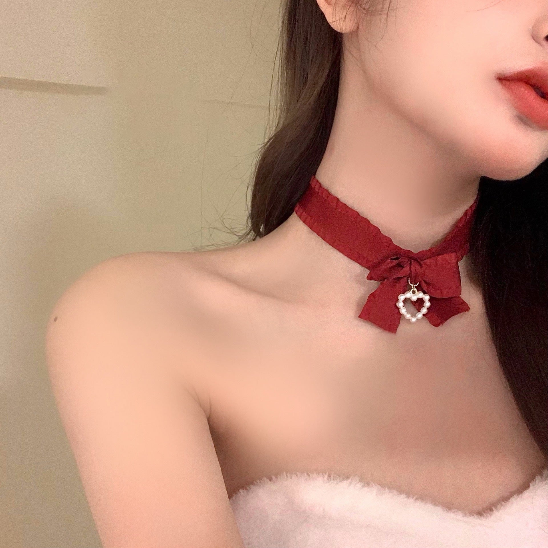 Christmas Bow Choker Necklace, Bow Tie Xmas Choker, Festive Jewelry