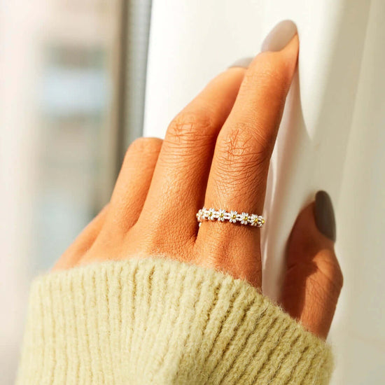 Flower Blossom Daisy Stacking Ring Mother's Day Ring Gift