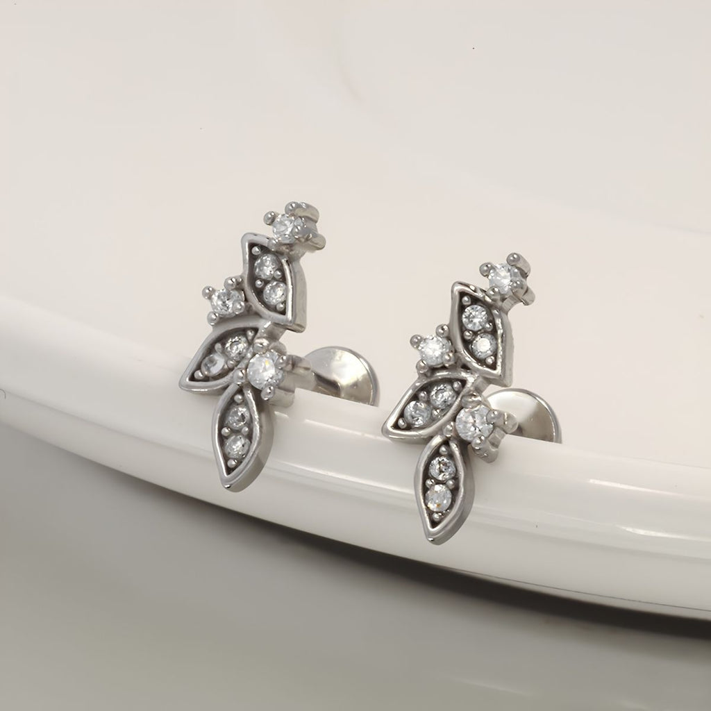 Vintage Floral Internal Thread Flat Back Tragus Stud