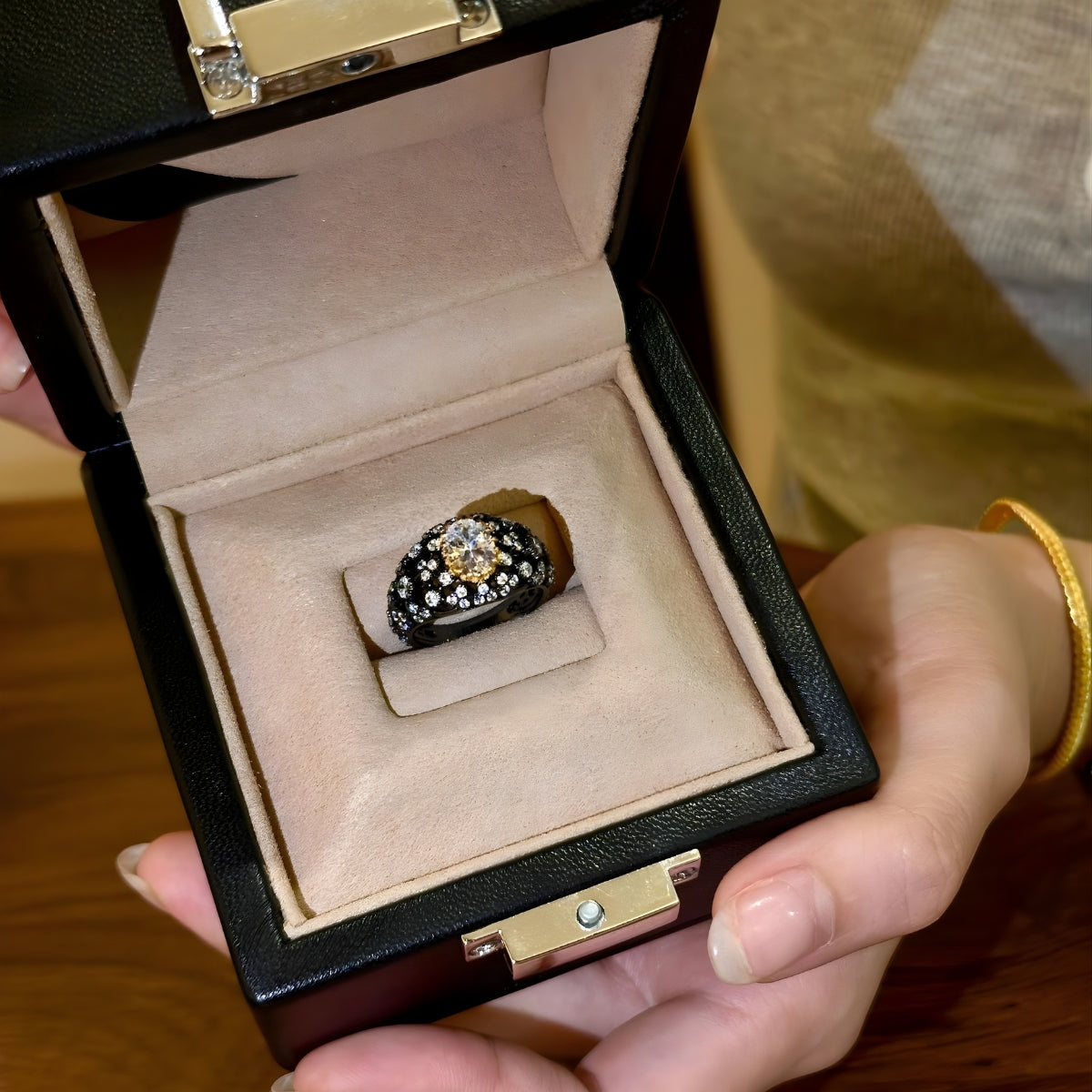 Vintage Black Gold Statement Cocktail Ring