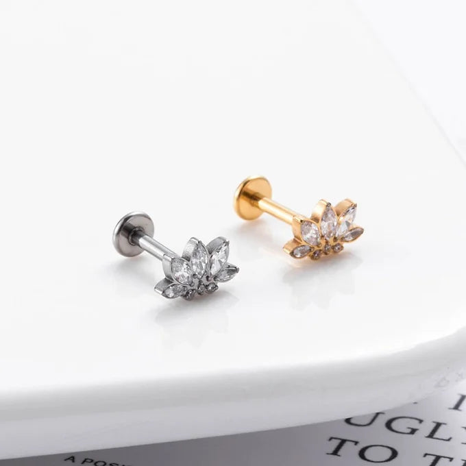 16G Titanium Windmill Leaf Push Pin Flat Back Stud