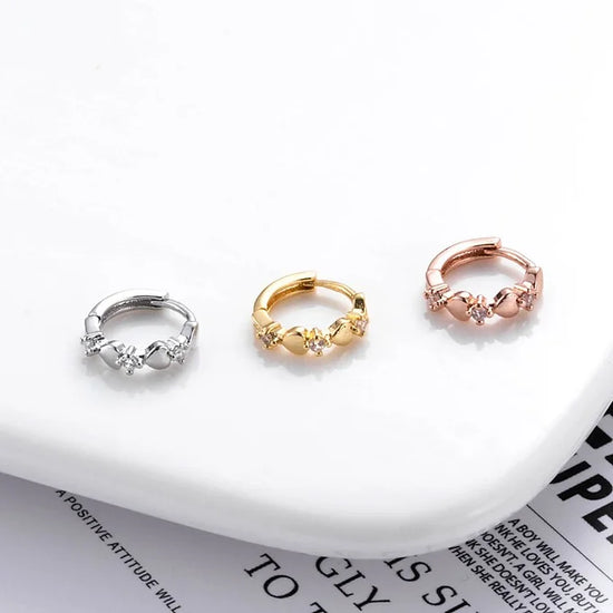 18K Gold Heart Bow Huggies Conch Earrings