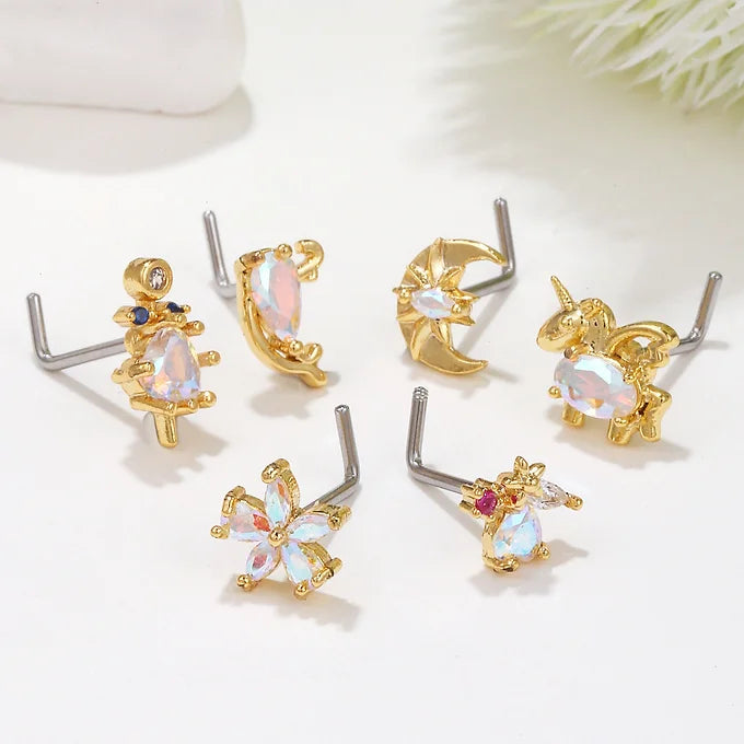 Hypoallergenic Unicorn L Bend Nostril Ring gold