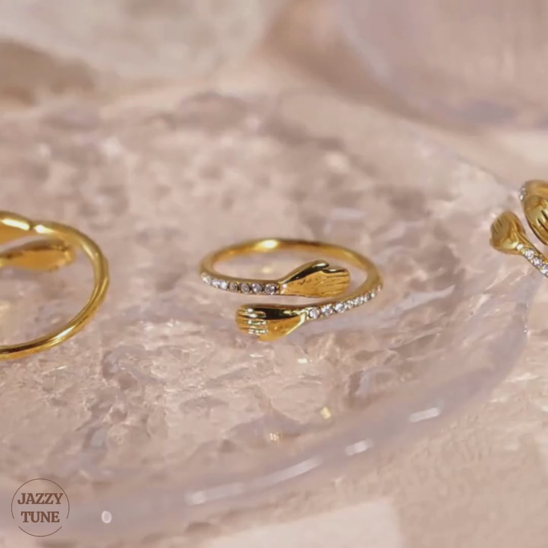 18K Gold Plated Hug Me Ring