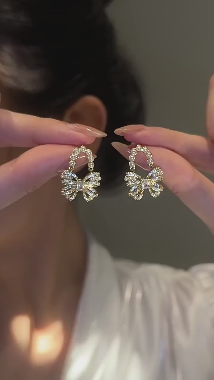 Sweet Pearl Bow Ribbon Drop Earrings | A7908