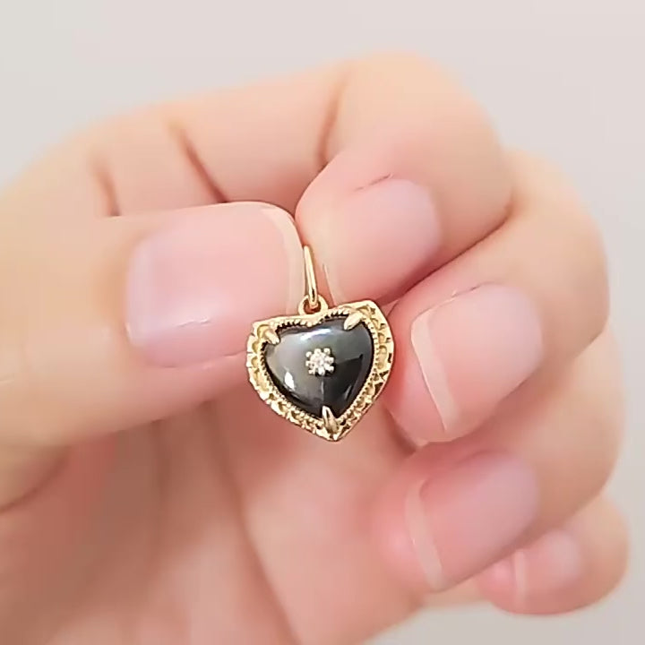 14K Gold Plated Vintage Heart Paua Shell Necklace14K Gold Plated Vintage Heart Paua Shell Pendant Necklace