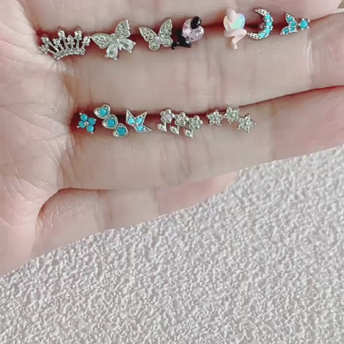 Small Flower Snake Cartilage Piercing Stud